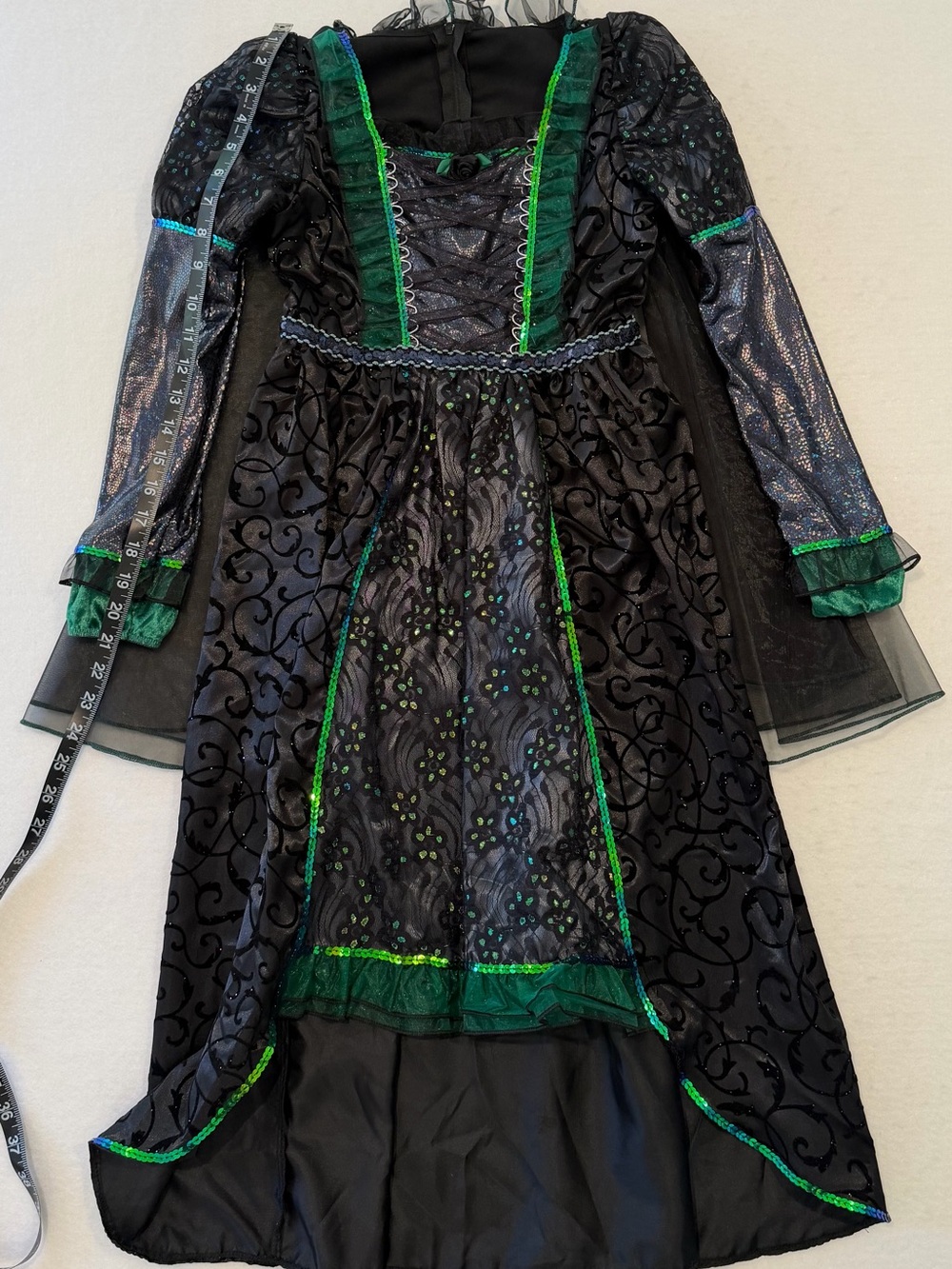 NWOT Girls Witch Dress Costume Black/Green Long Sleeve Polyester Size 6